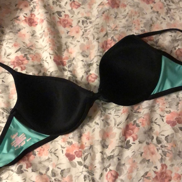 Bra - Picture 3 of 3
